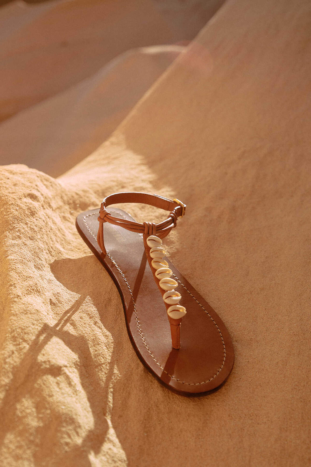 Sandalias pedro del hierro