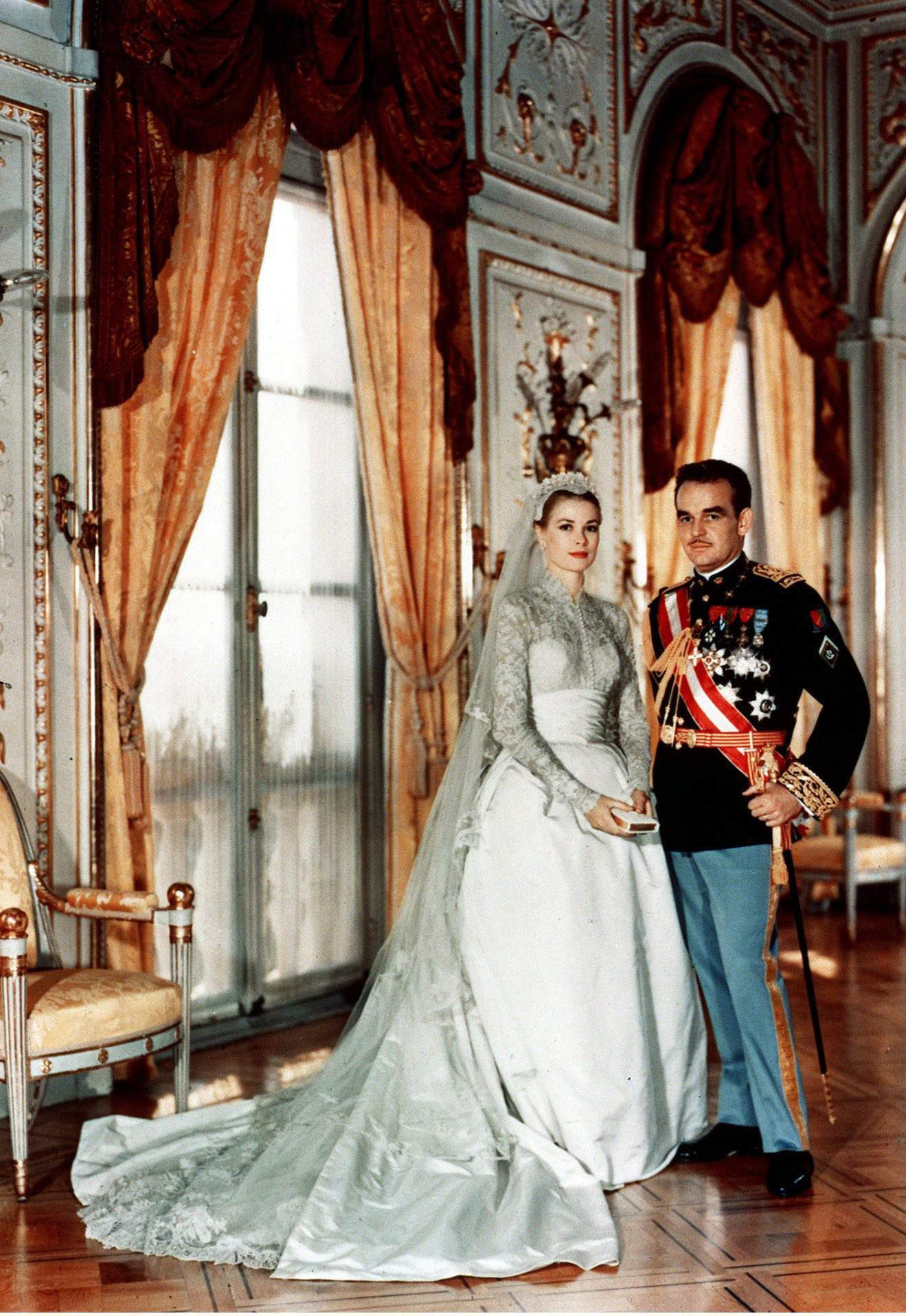 Grace Kelly y Rainiero boda