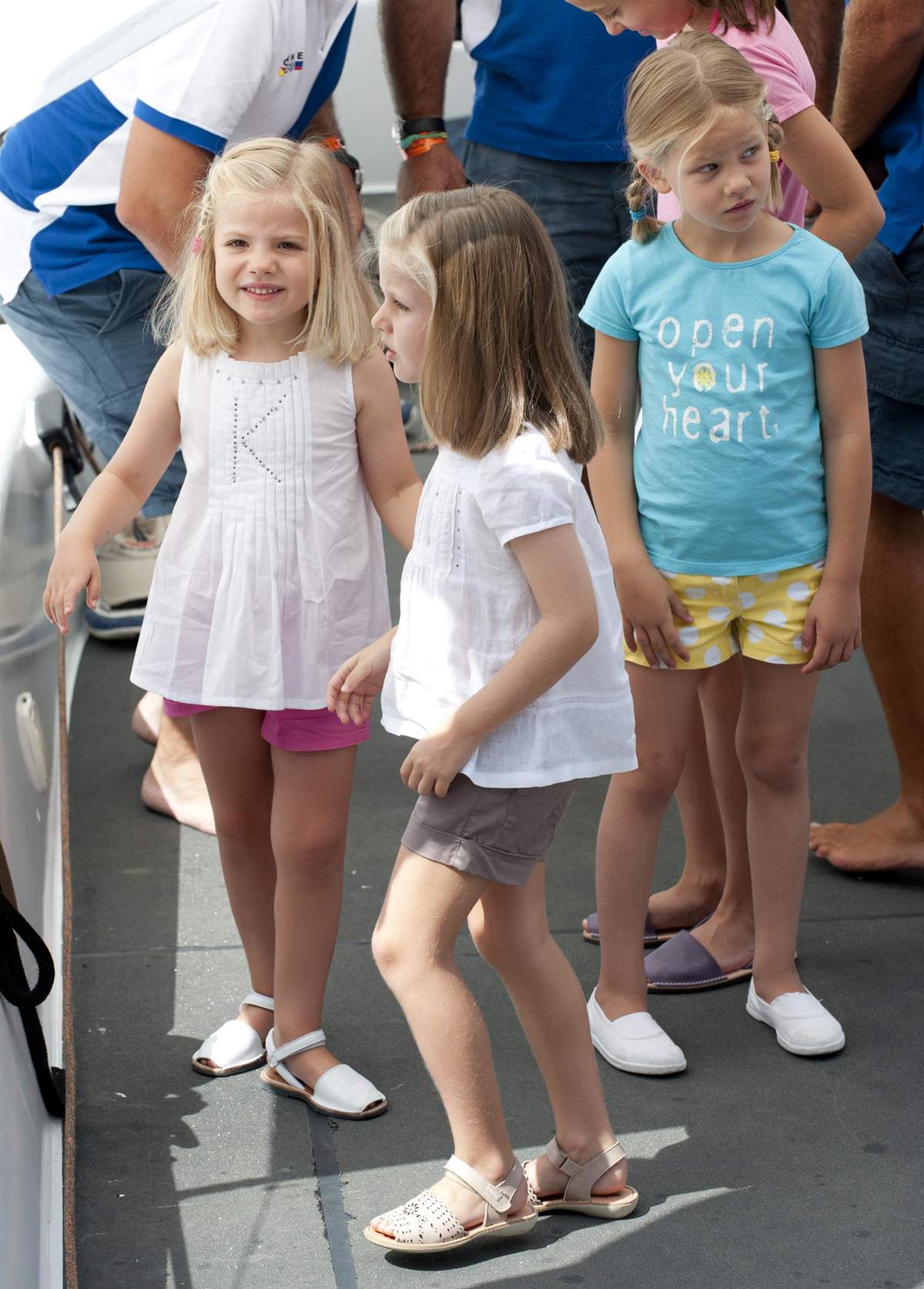 Leonor, Sofía e Irene en Marivent