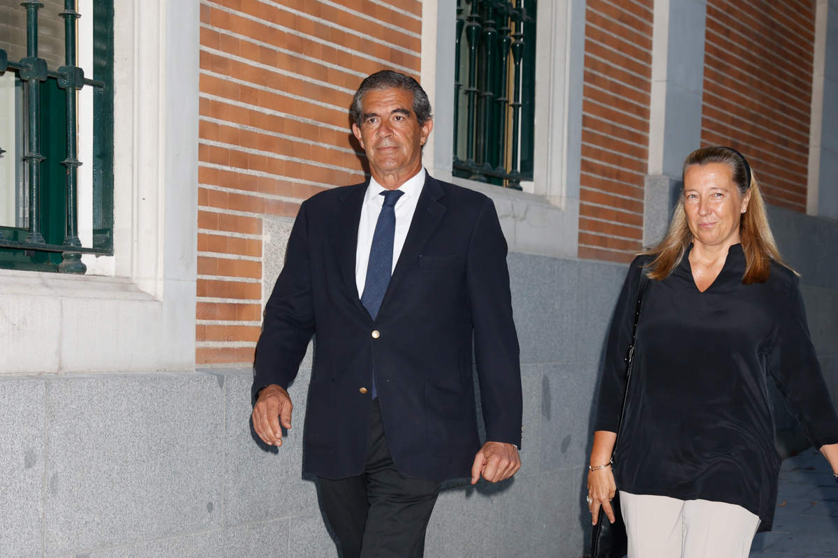 Cristina de Borbón-Dos Sicilias y Pedro López-Quesada