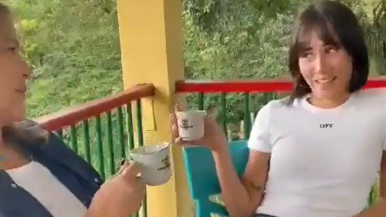 Aitana acento colombiano