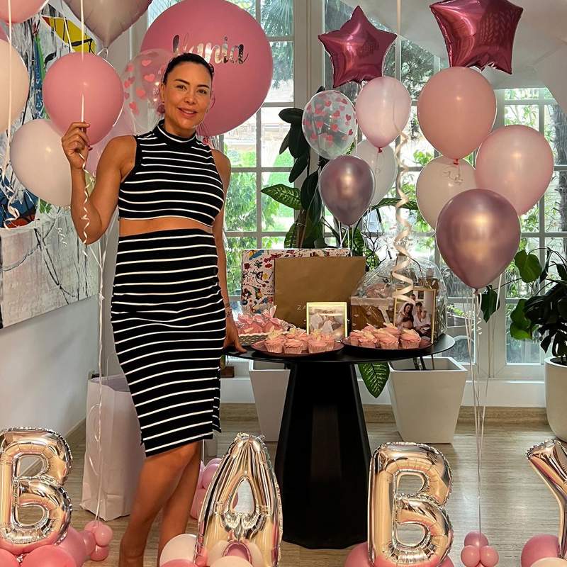 El impresionante baby shower por sorpresa de Vania Millán, a punto de dar a luz