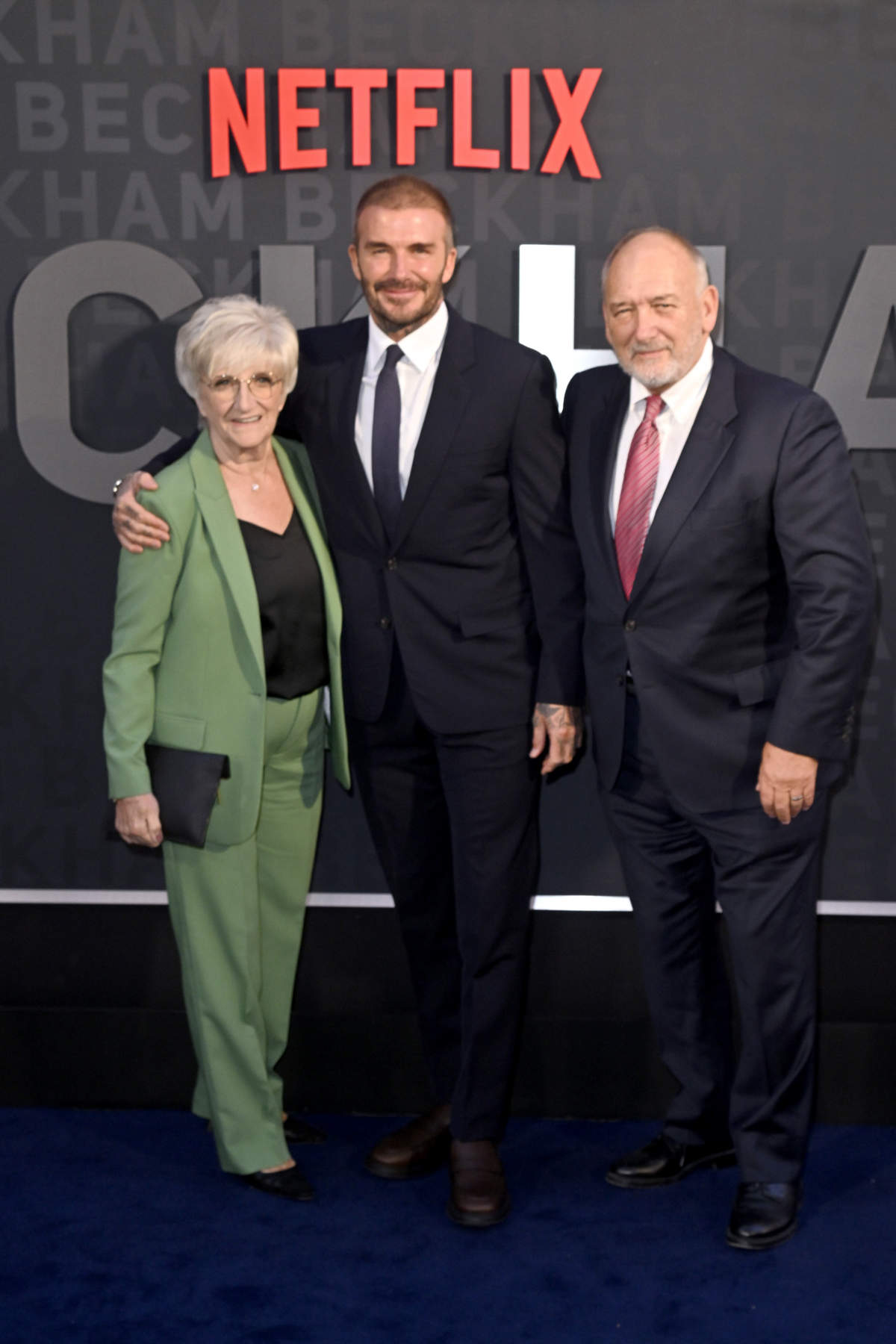David Beckham con sus padres