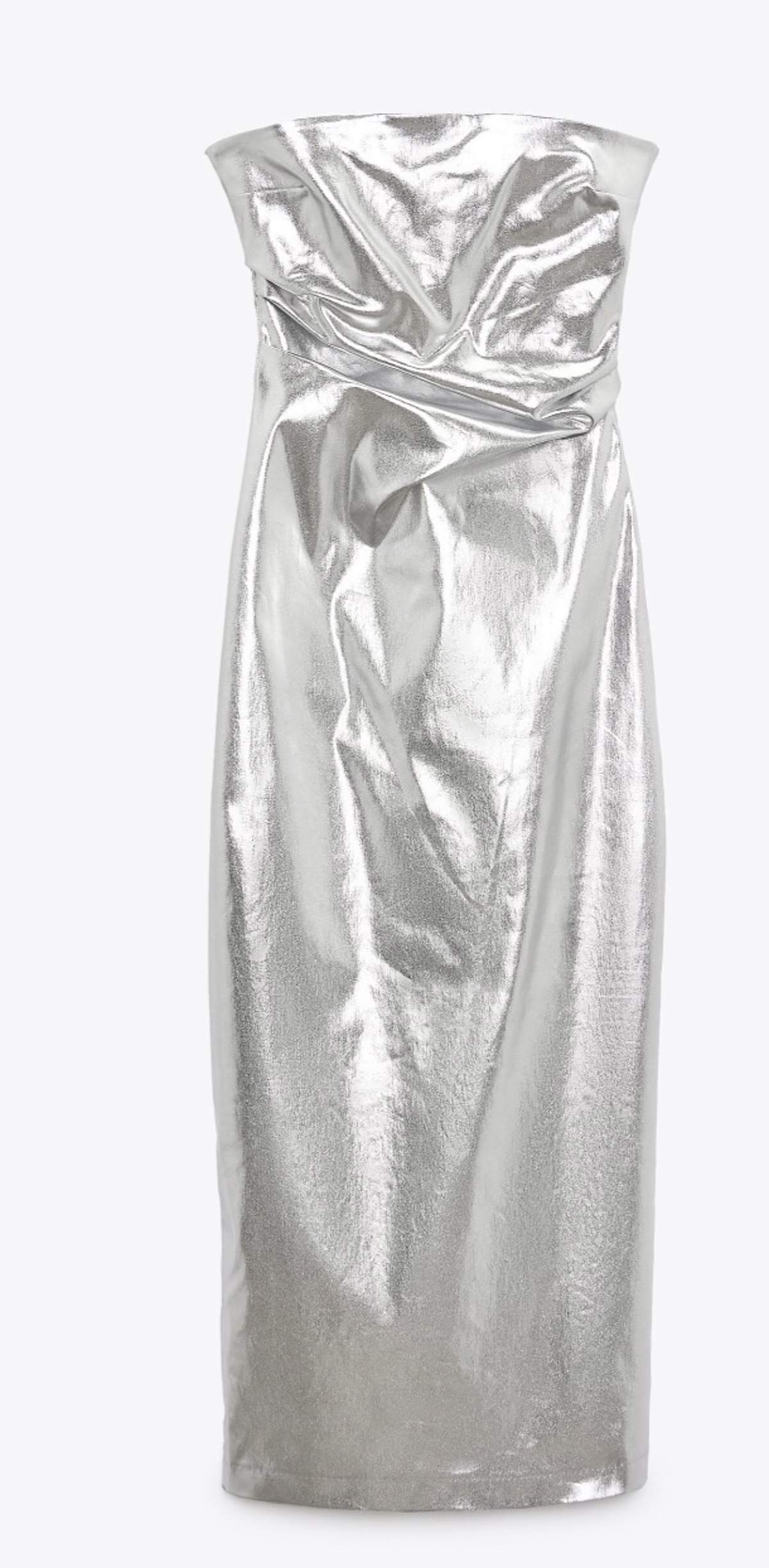 Vestido metalizado de Zara