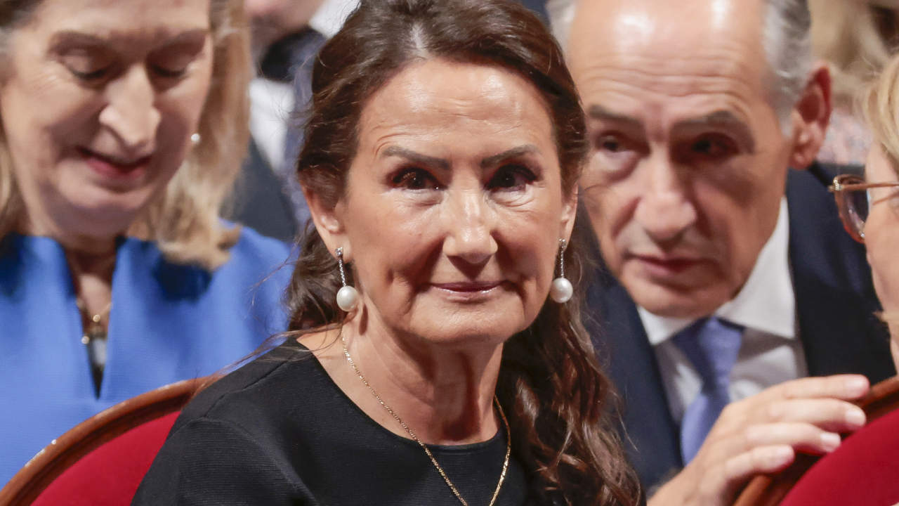 Paloma Rocasolano arropa a su nieta Leonor en los Premios Princesa de Asturias 2023