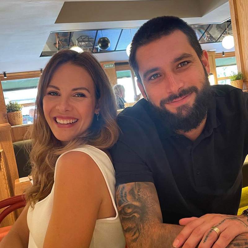 Jessica Bueno y Jota Peleteiro