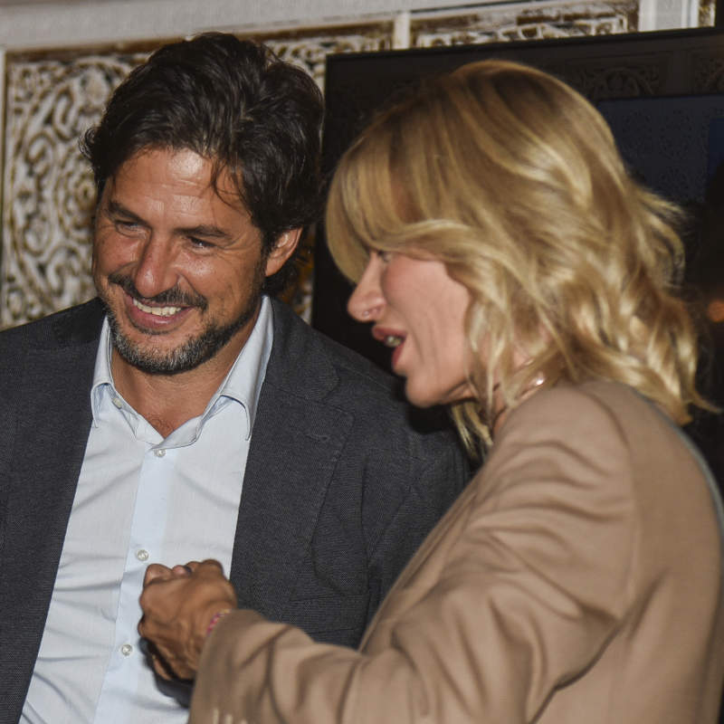 Susanna Griso, emocionada en noche más especial junto a su novio, Íñigo Afán de Ribera, en Sevilla