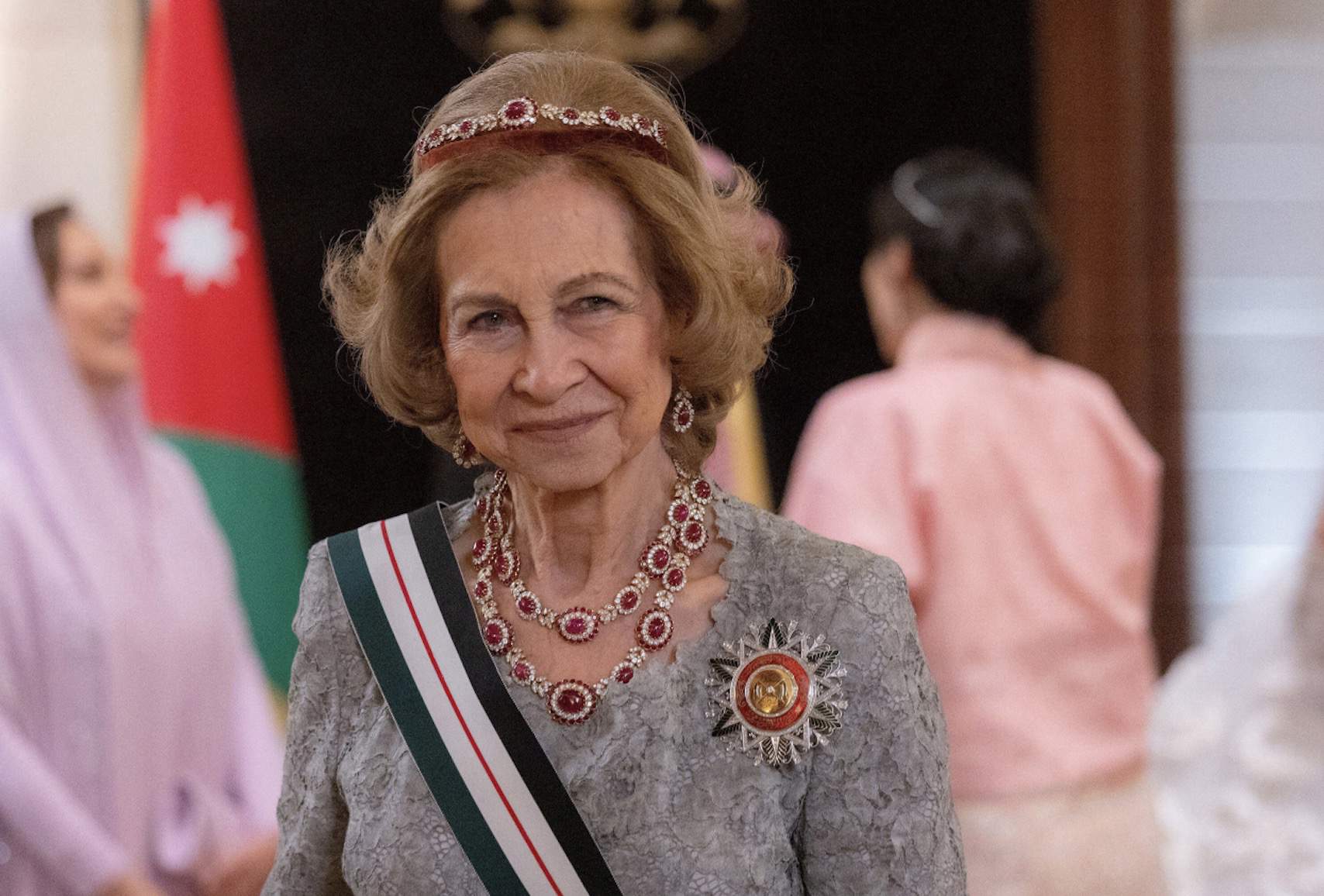 Reina Sofía diadema-collar Niarchos