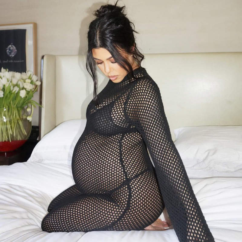 Kourtney Kardashian y Travis Barker acaban de ser padres de su primer hijo