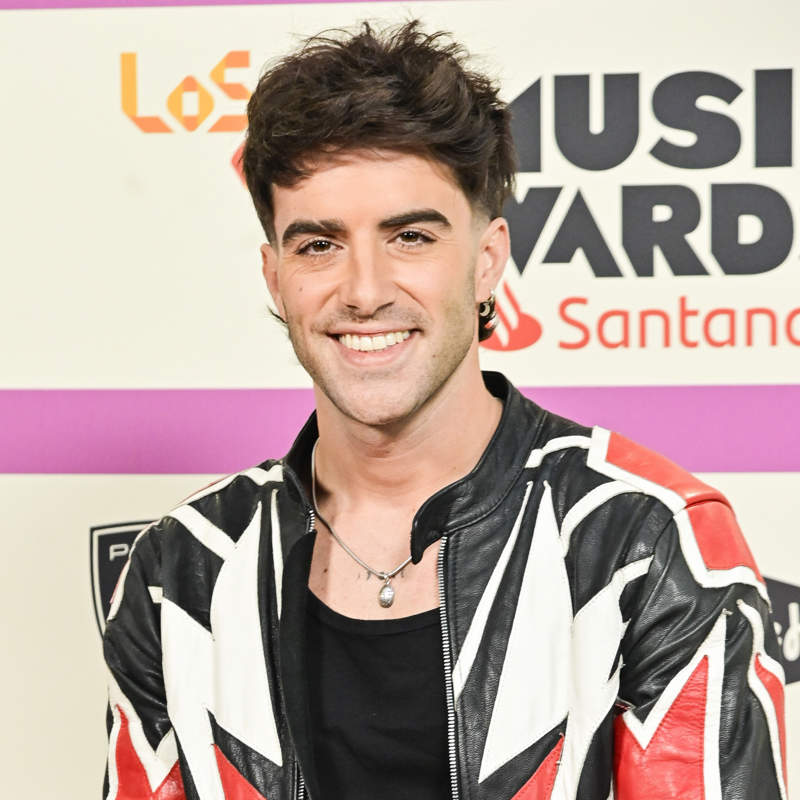 Álvaro de Luna manda un sentido mensaje a Laura Escanes tras triunfar en ‘Los 40 Music Awards’