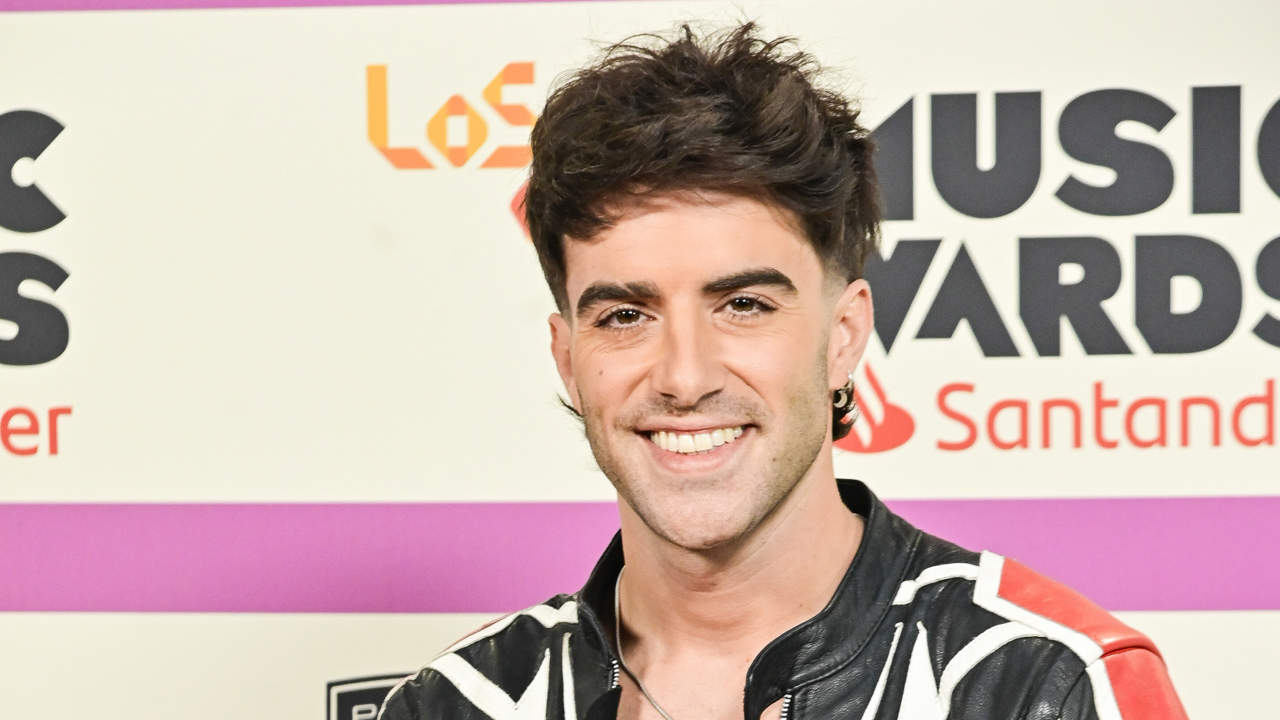 Álvaro de Luna manda un sentido mensaje a Laura Escanes tras triunfar en ‘Los 40 Music Awards’