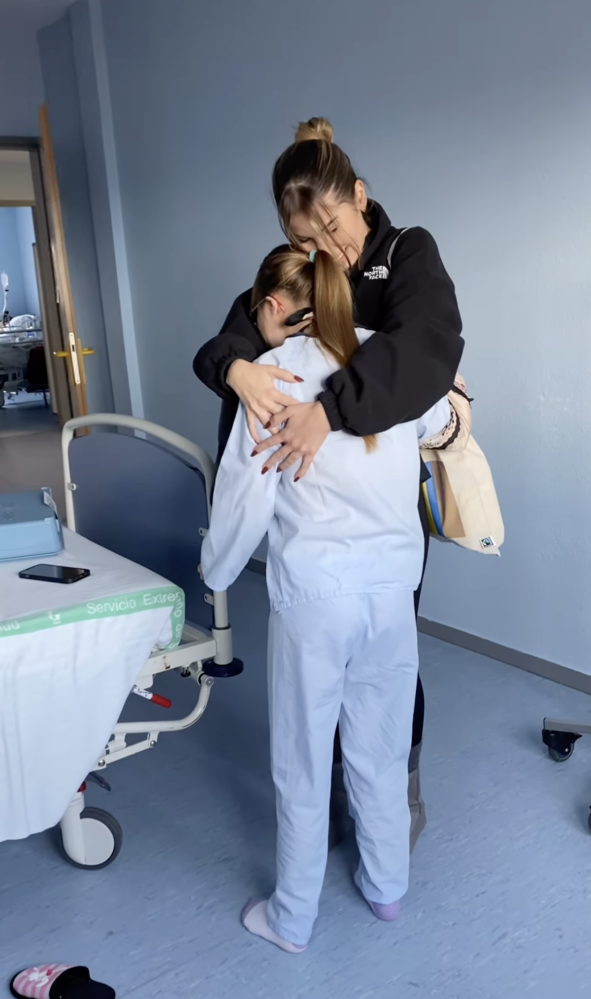 Sara y Paula Cisneros