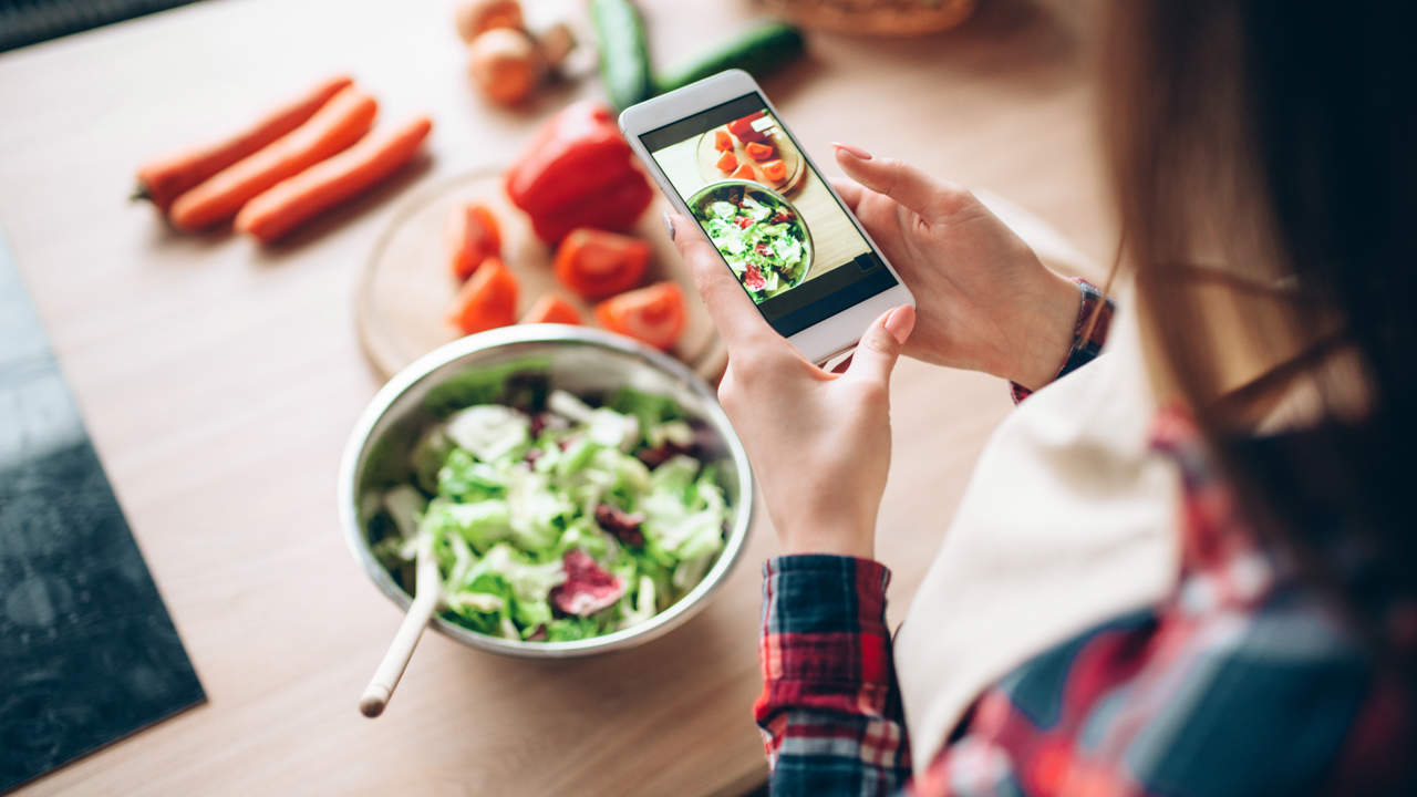 No tengas miedo a la Navidad: 8 consejos de nutricionista para comenzar el 2024 de forma saludable