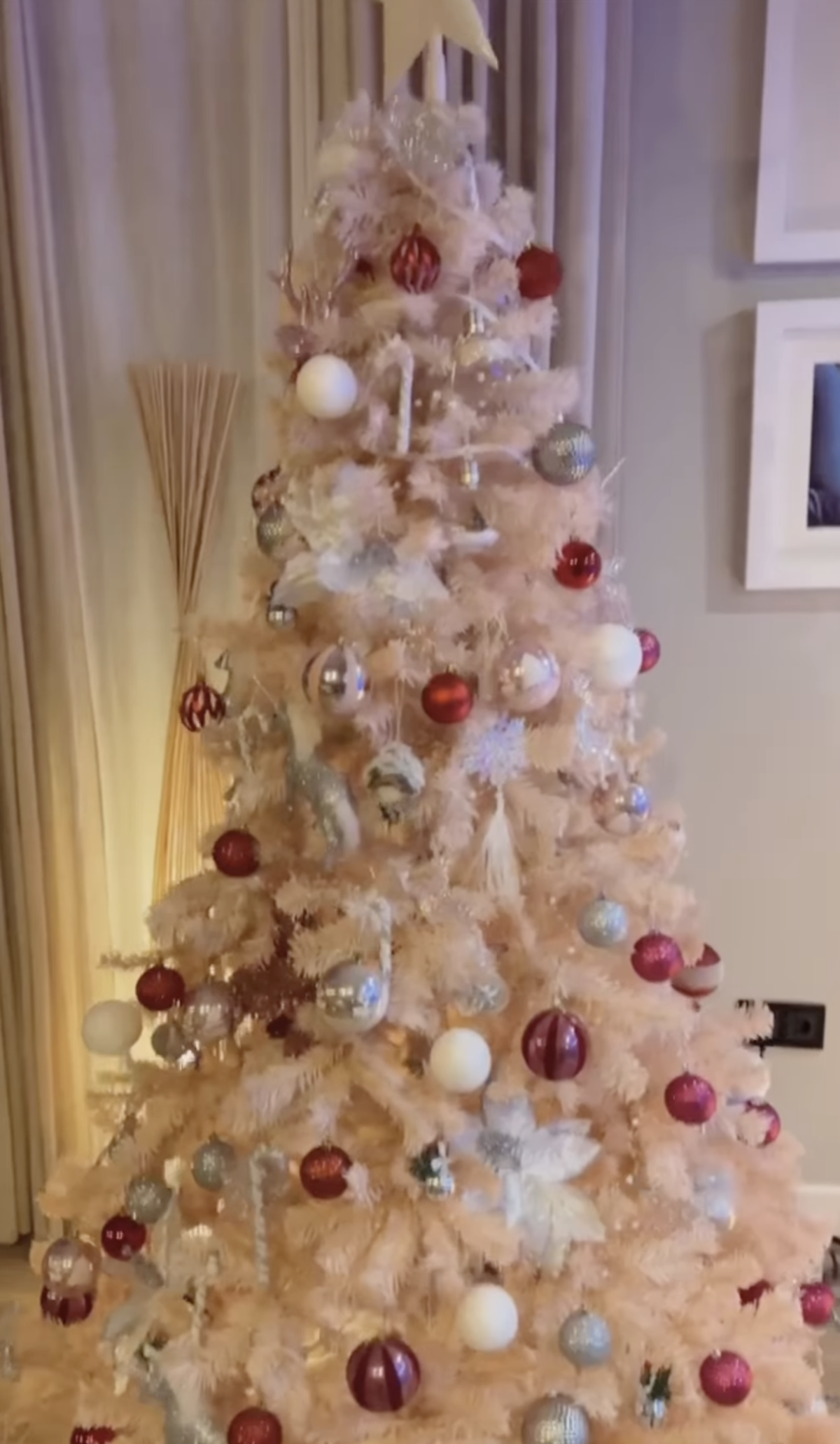 Pilar Rubio árbol de Navidad