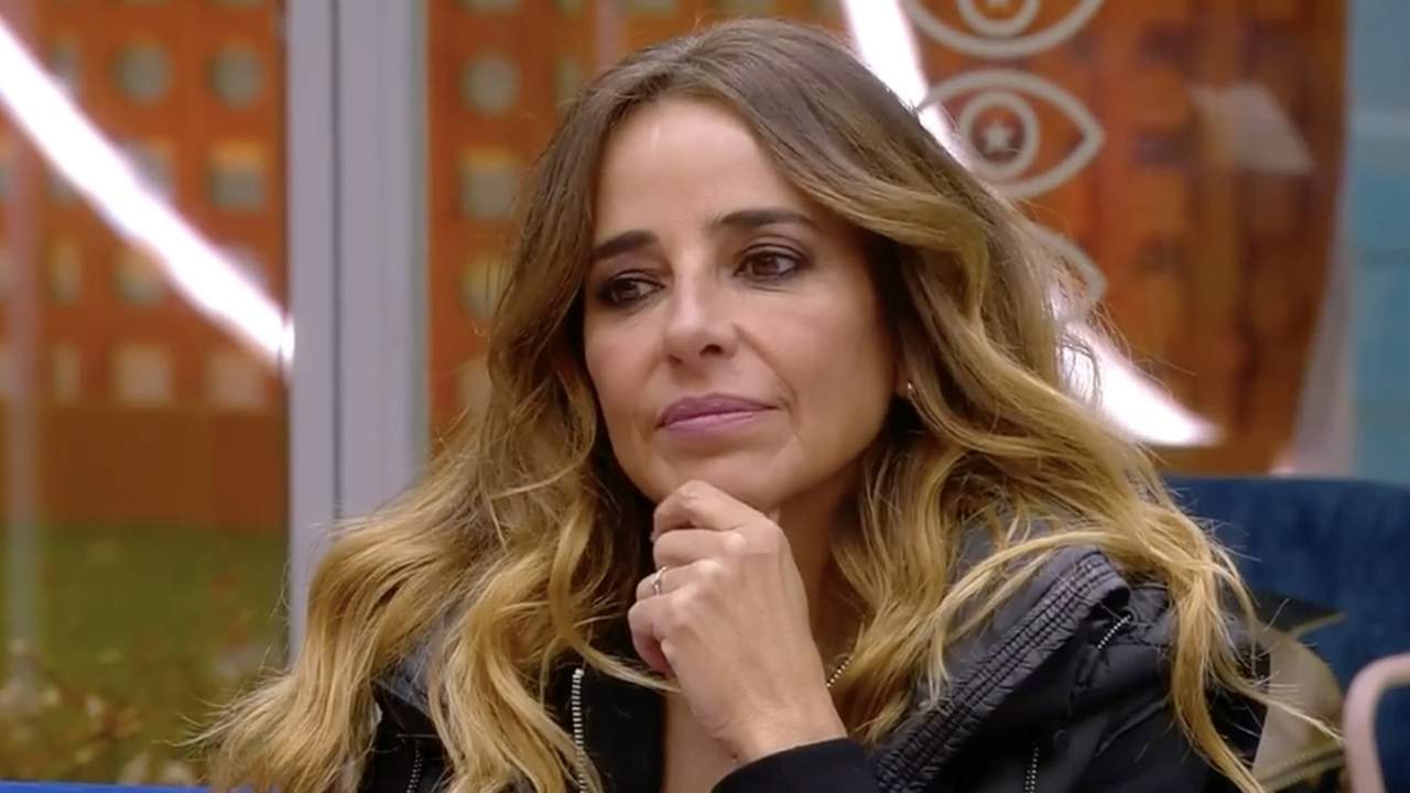 Carmen Alcayde revela si sigue o no su relación con su novio tras hablar con él tras su expulsión de 'GH VIP 8'