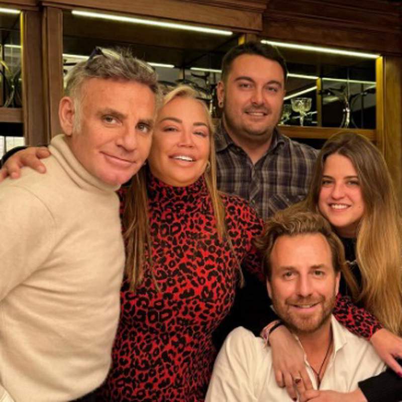 La reunión navideña de Belén Esteban y su marido Miguel Marcos con Raúl Prieto y Joaquín Torres