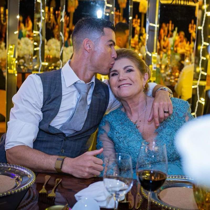 El exclusivo regalo que le ha hecho Cristiano Ronaldo a su madre valorado en más de 100.000 euros