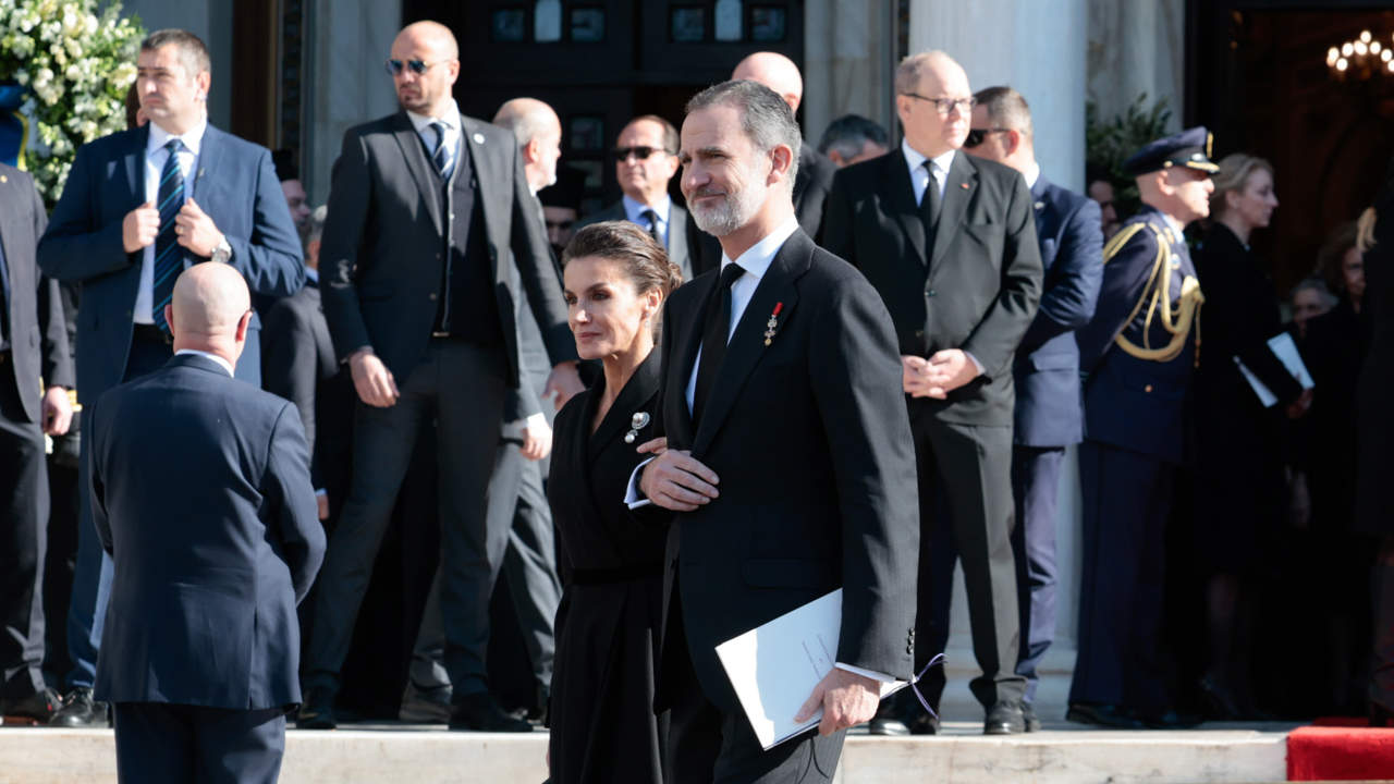 Felipe y Letizia un año después: su verdadera relación con la Familia Real griega