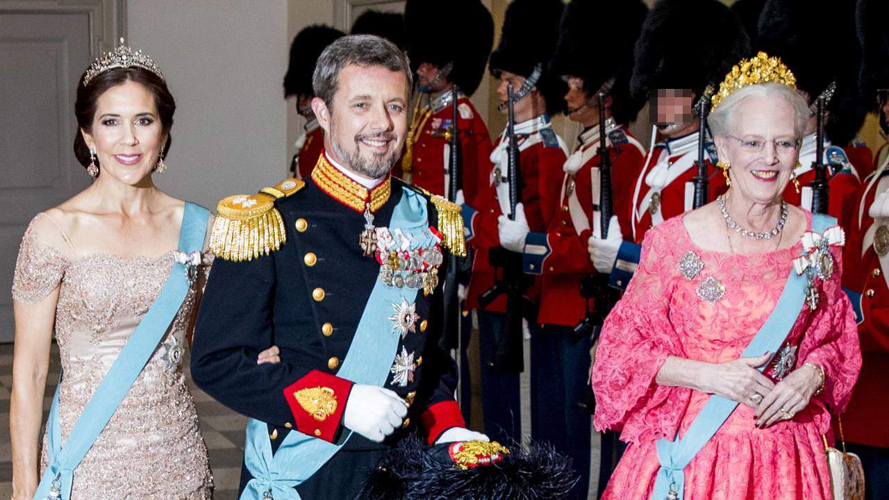 Cómo y cuándo se enteraron Federico de Dinamarca y Mary Donaldson de la abdicación de la reina Margarita