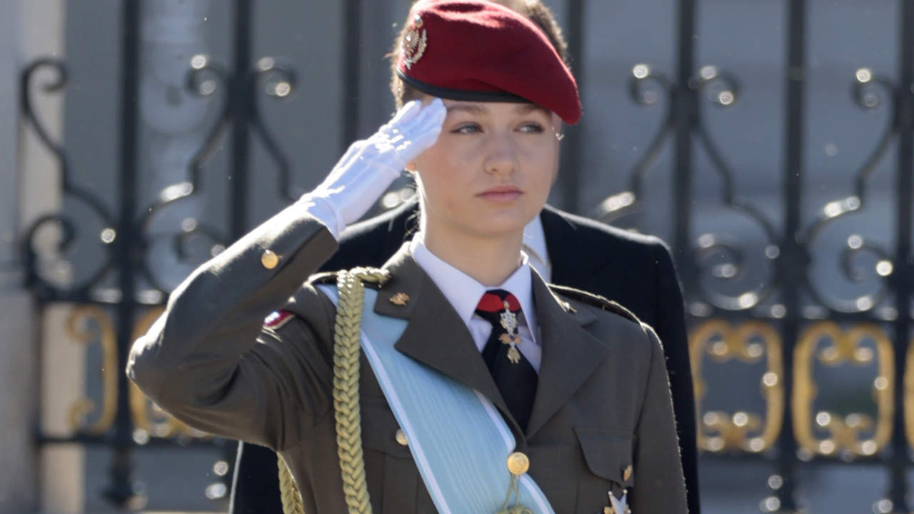 Los dos retos finales de la princesa Leonor en la Academia Militar (que salpicarán a la reina Letizia)