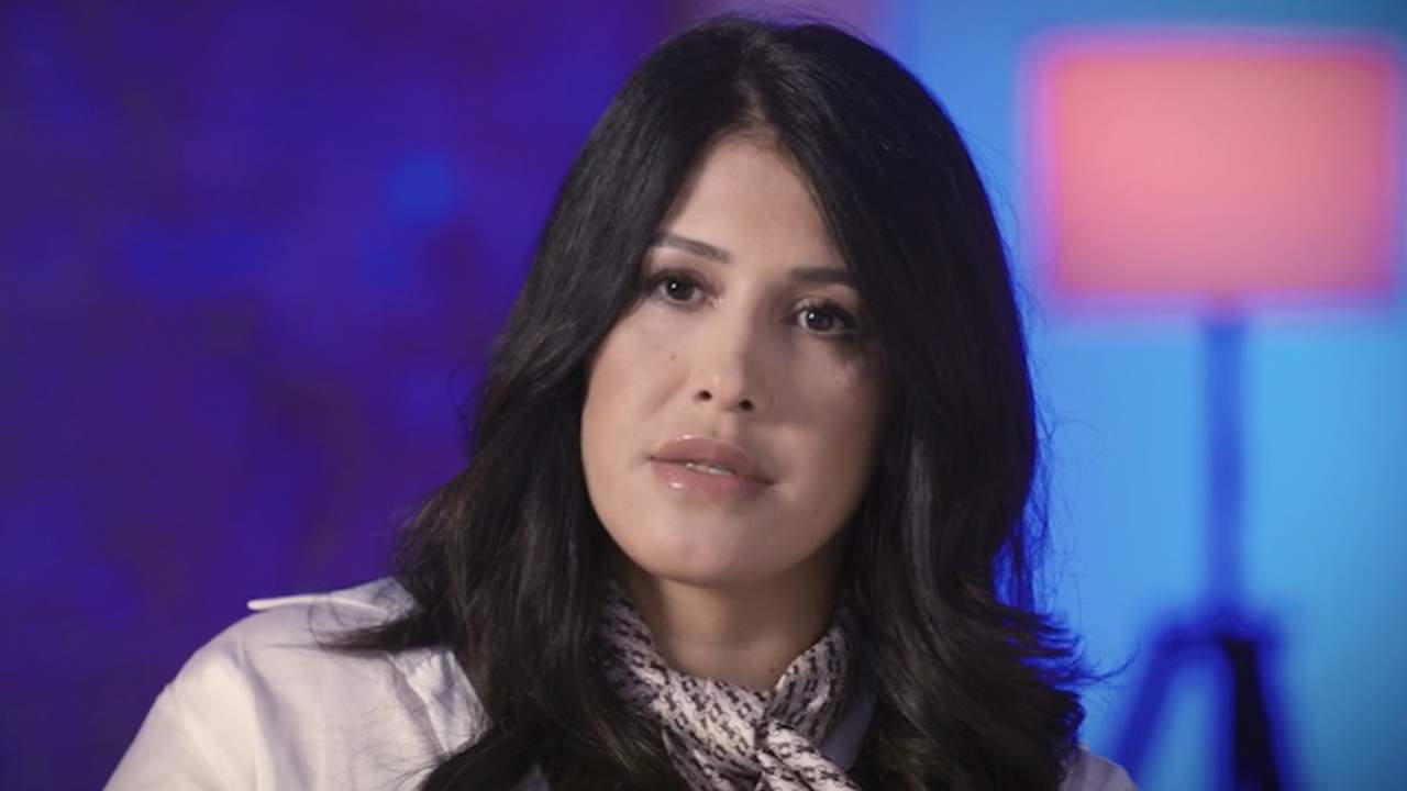 Gabriela Guillén muestra en '¡De Viernes!' las pruebas que confirman su firme relación con Bertín Osborne