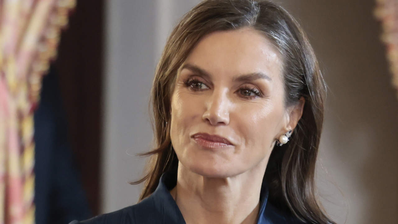 El efectivo truco de la reina Letizia para salir bien en las fotos y que es muy fácil de copiar