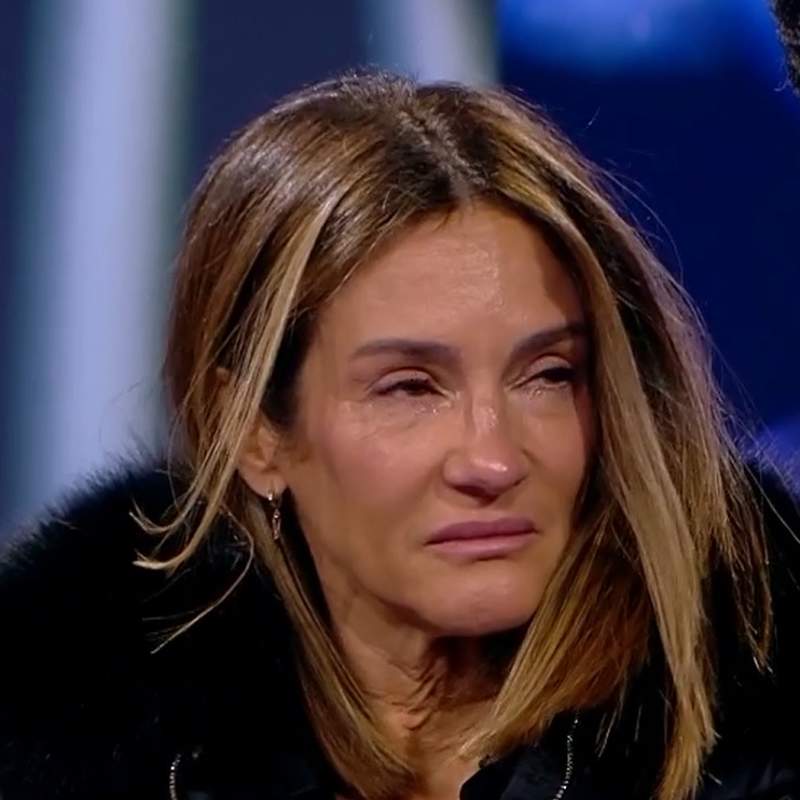 Elena Rodríguez rompe a llorar al confesar la preocupación que le ha generado su hijo Aitor con los posicionamientos en 'GH DÚO'