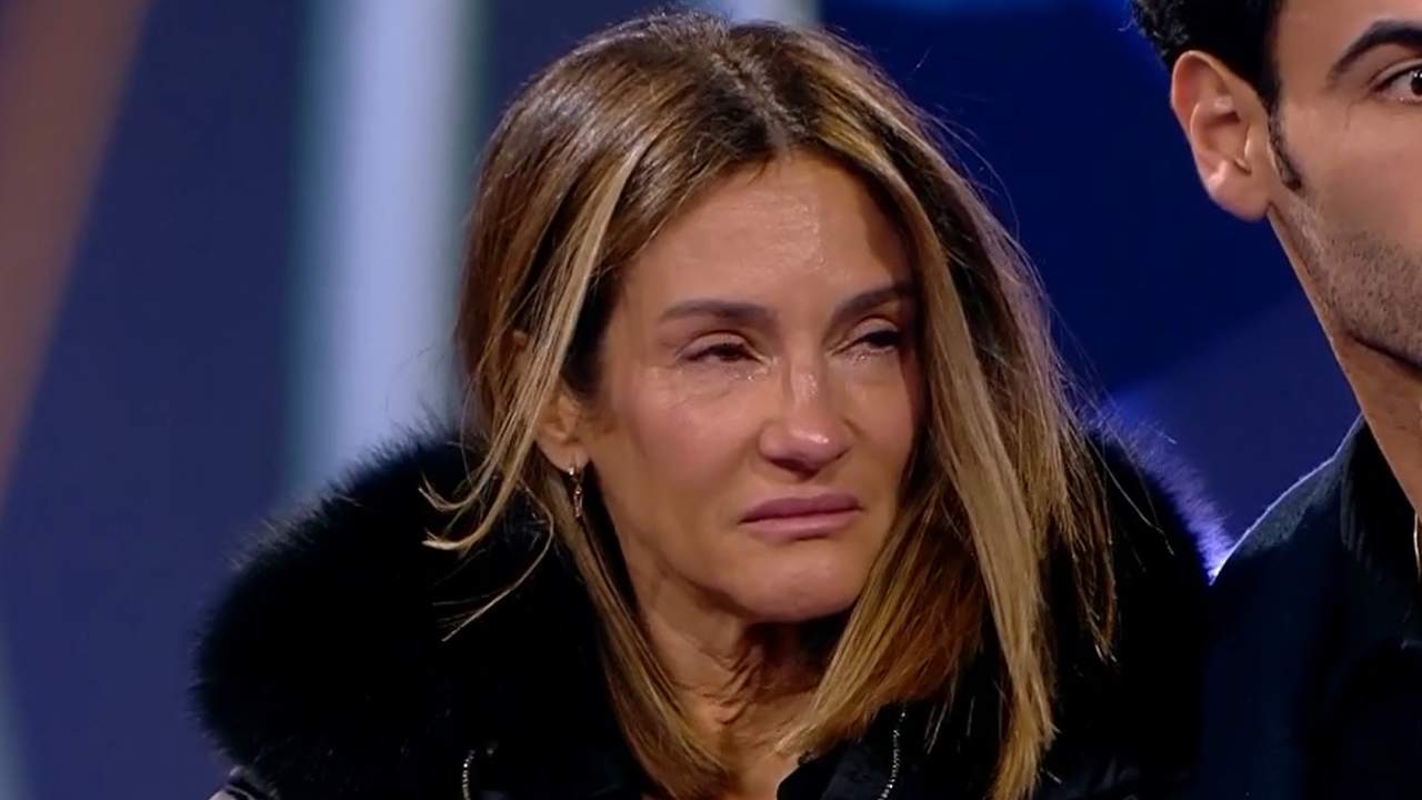 Elena Rodríguez rompe a llorar al confesar la preocupación que le ha generado su hijo Aitor con los posicionamientos en 'GH DÚO'