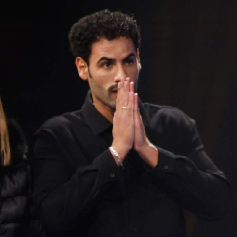 Asraf Beno, muy emocionado, rompe a llorar al oír las palabras Isa Pantoja en la semifinal de 'GH DÚO'