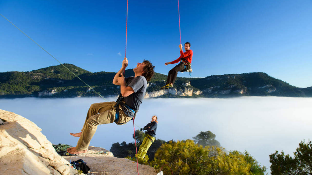El pueblo de vértigo que no deben perderse los amantes de la escalada es el favorito del mes de marzo según National Geographic