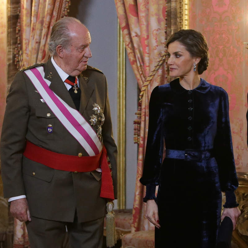 Reina Letizia y rey Juan Carlos