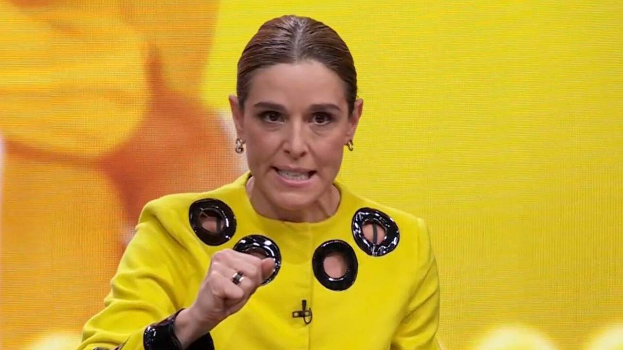 La inaudita reacción de Raquel Sánchez Silva al conocer el último expulsado de 'Maestros de la costura'