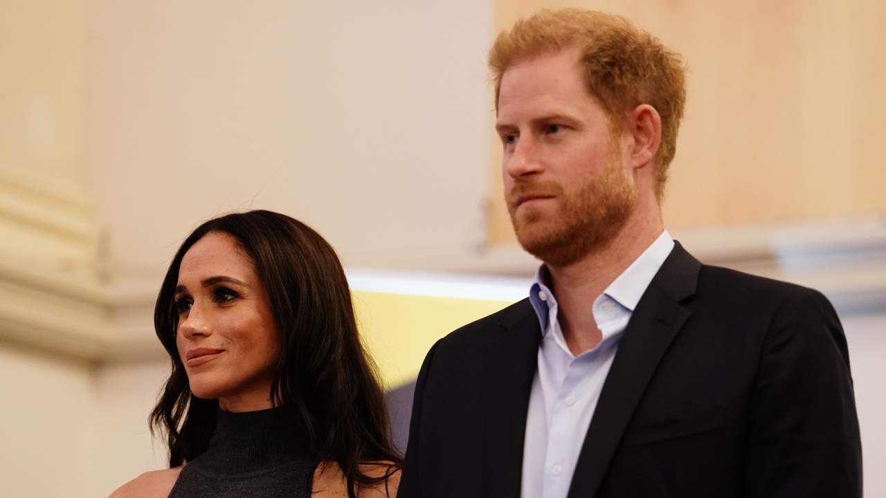 Carla Speight, experta en Relaciones Públicas, revela la estrategia del príncipe Harry y Meghan Markle para acercarse a la familia real británica