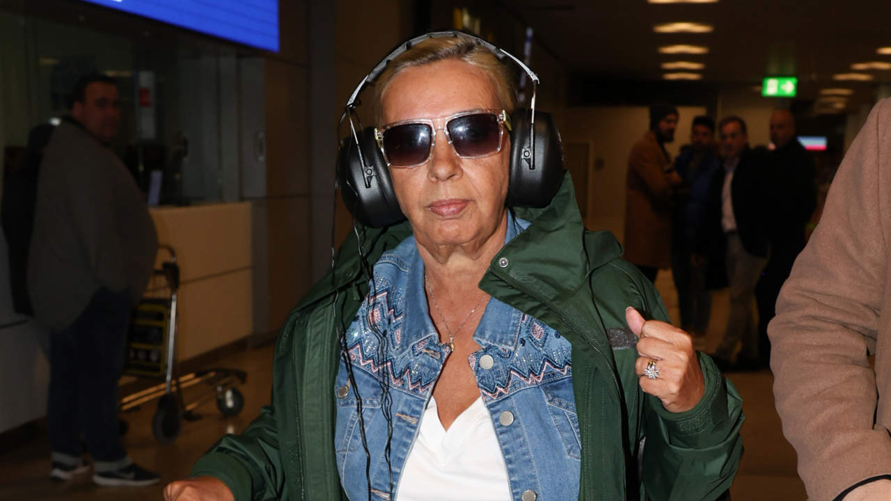 Primeras palabras de una aliviada Carmen Borrego tras aterrizar en Madrid después de abandonar ‘Supervivientes 2024’