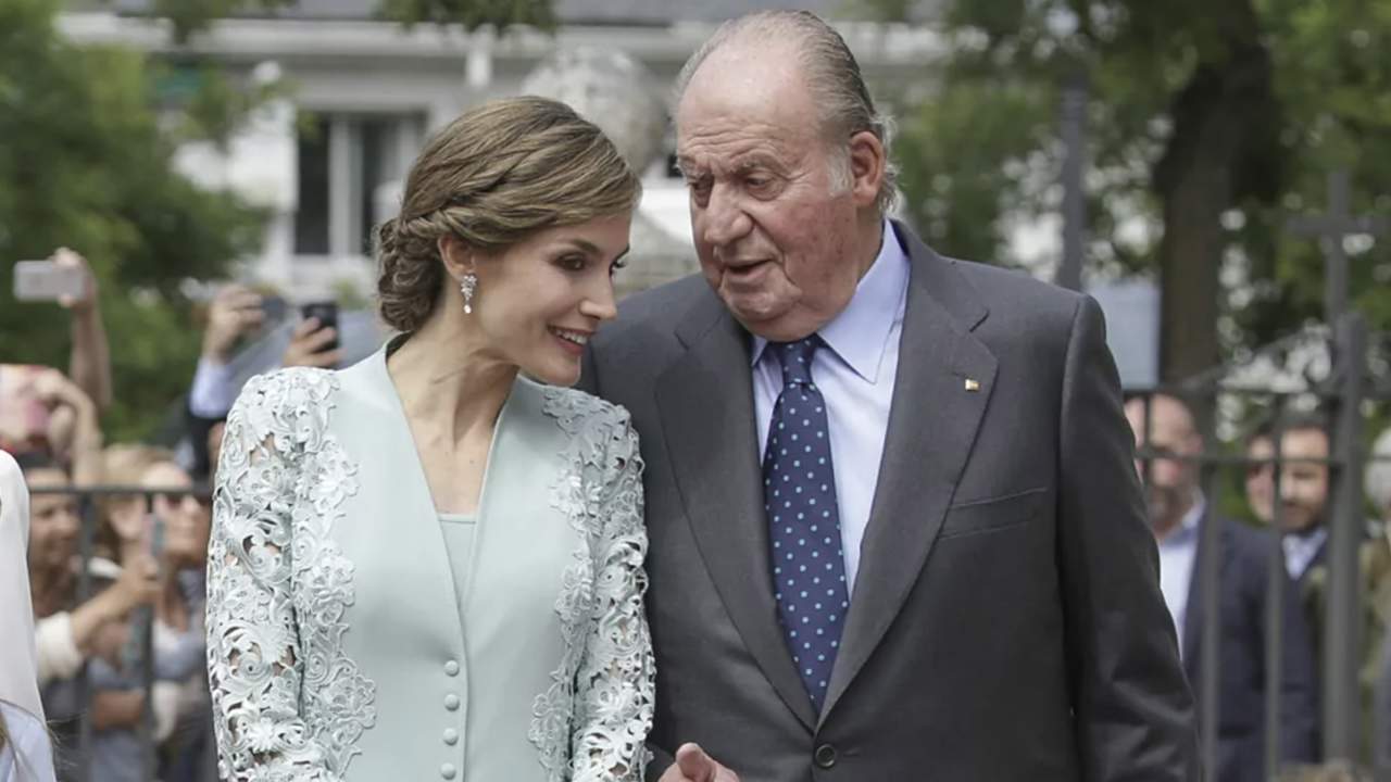 El esperado reencuentro cara a cara entre el rey emérito Juan Carlos y Letizia