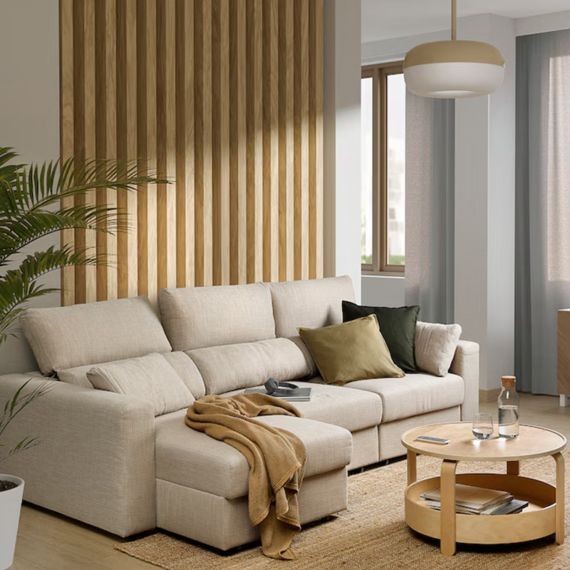 Ahorra más de 300€: el sofá y los mejores muebles para renovar el salón en IKEA