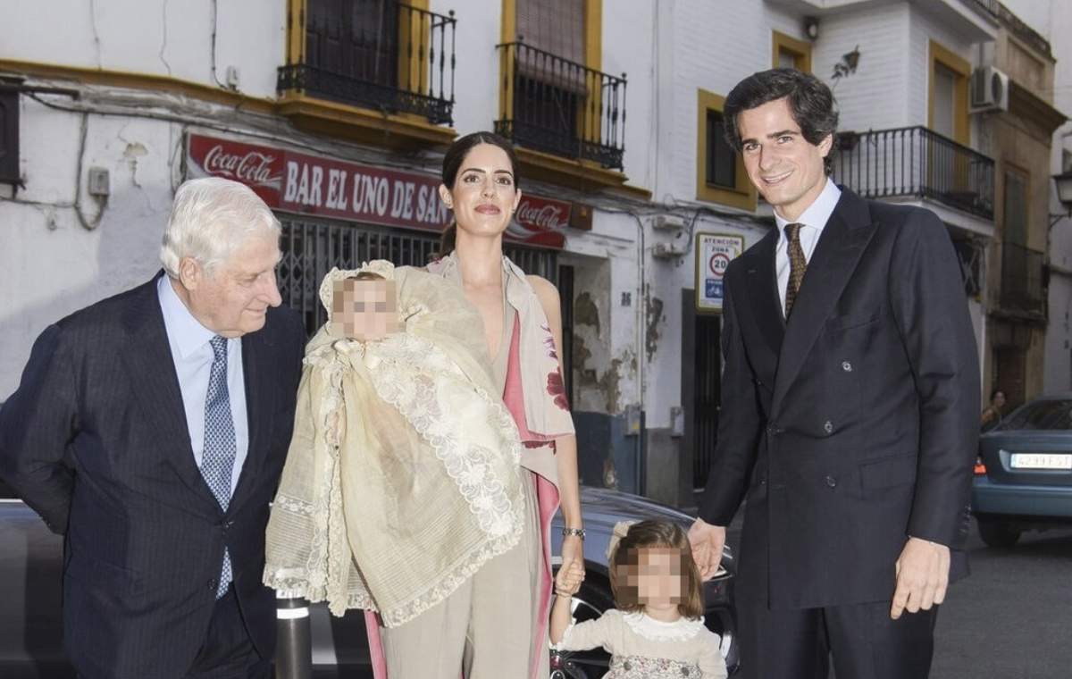 Sofía Palazuelo y Fernando Fitz-James bautizan a su hija Sofía