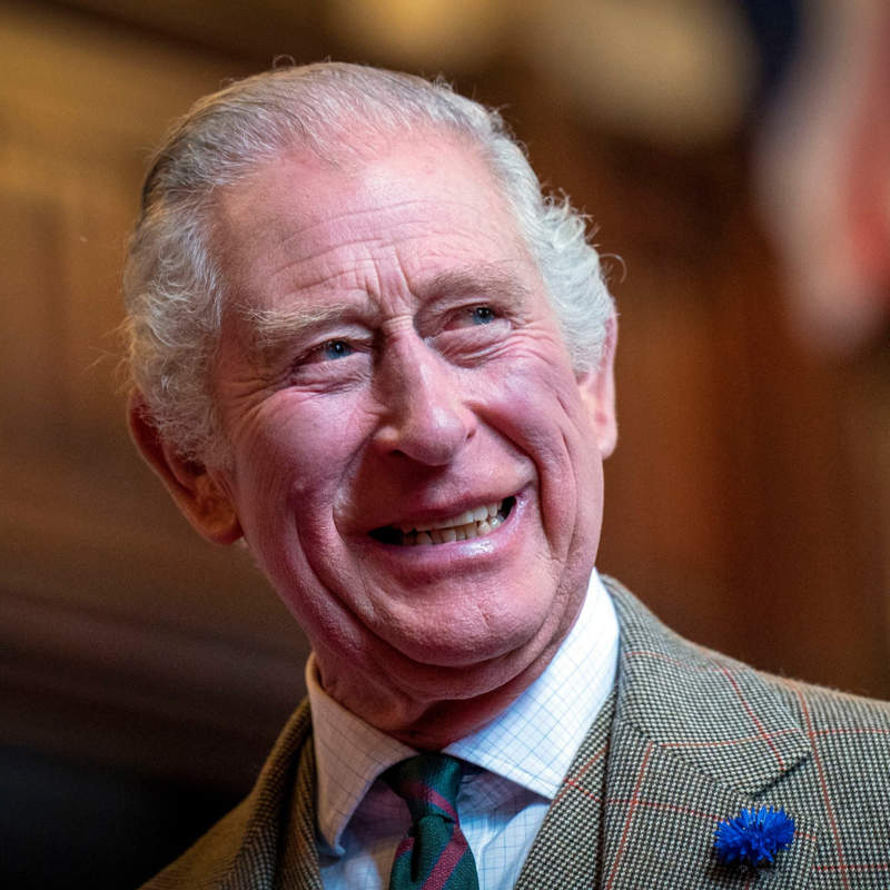 La inesperadas reacciones de la prensa británica al comunicado urgente de Carlos III