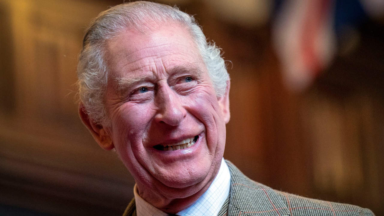 Las inesperadas reacciones de la prensa británica al comunicado urgente de Carlos III