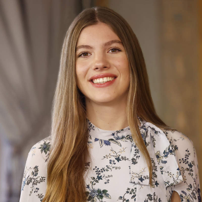 Una estilista analiza el armario de la infanta Sofía por su 17 cumpleaños: una mini Letizia que sigue la moda