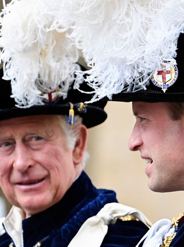 Una experta británica revela la verdadera relación entre el rey Carlos III y el príncipe Guillermo tras su reaparición