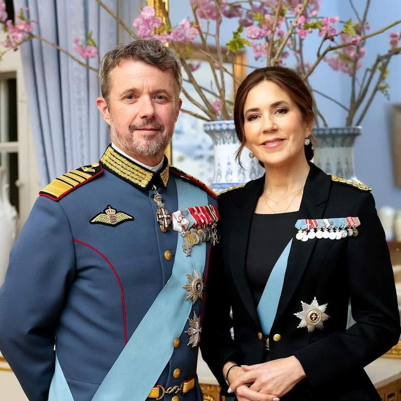 El golpe de efecto de los reyes Federico y Mary de Dinamarca: desvelan su plan estrella del verano tras su polémica foto