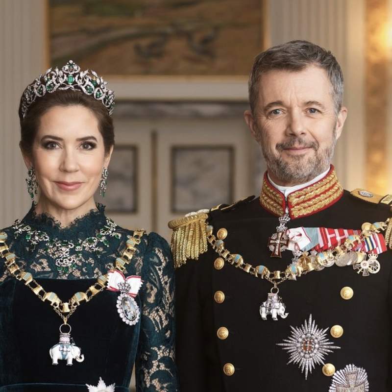 La prensa británica saca a la luz la estrategia de Federico y Mary de Dinamarca en sus últimos movimientos