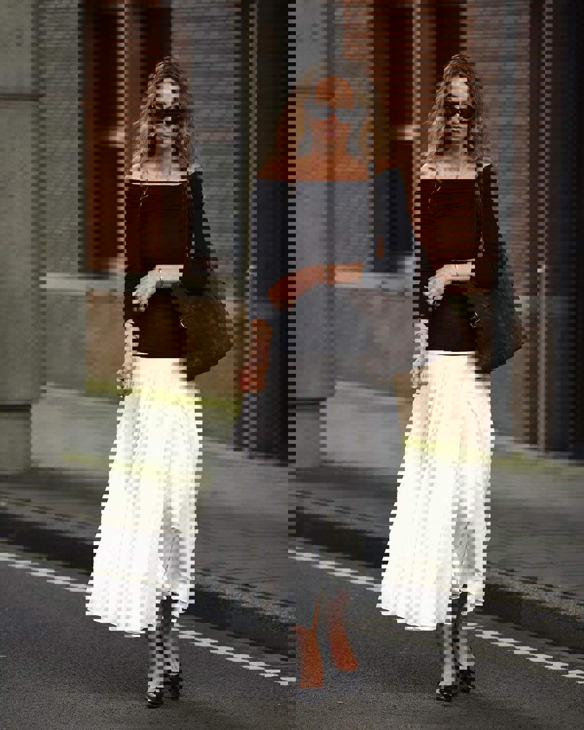 Cómo combinar vestidos blancos