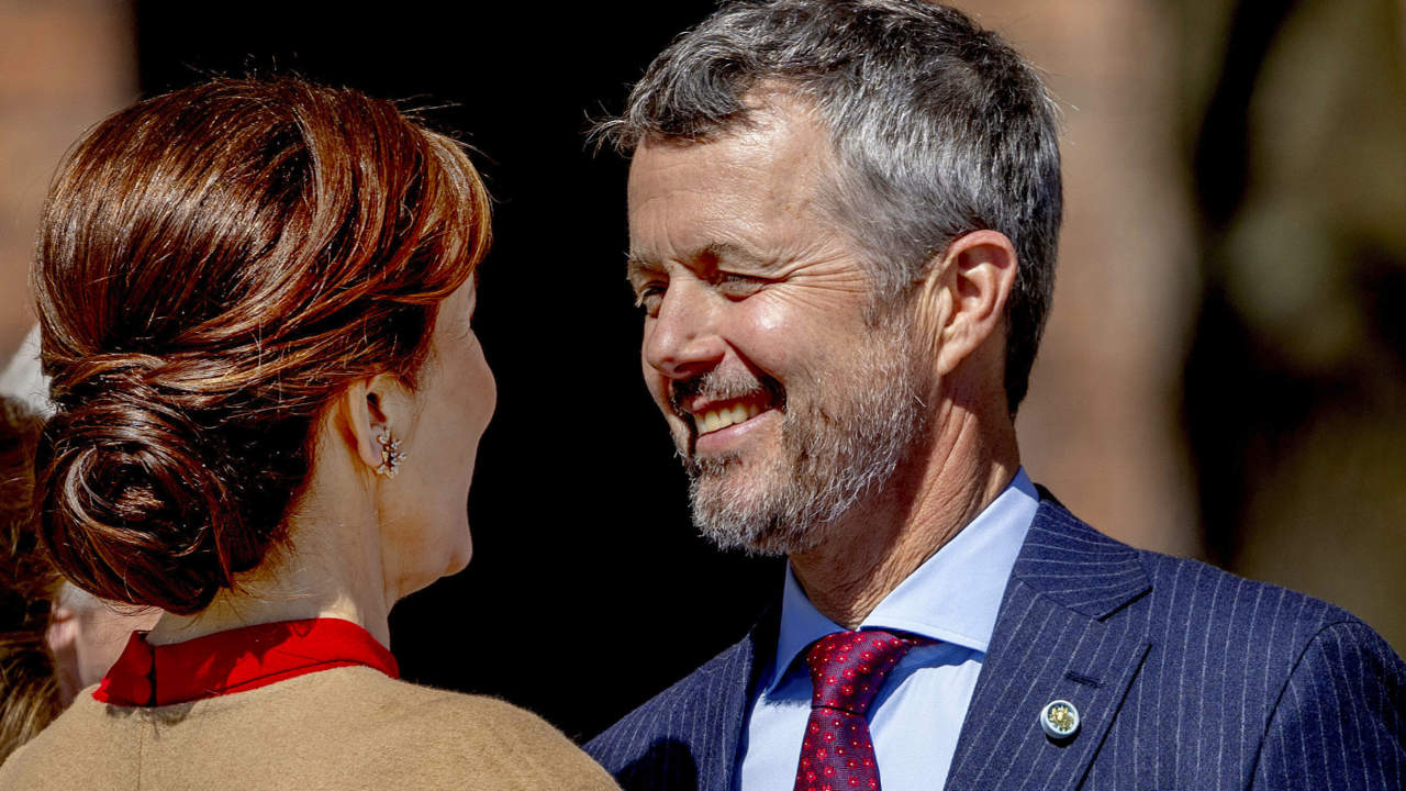 Feroces críticas contra Federico y Mary de Dinamarca tras su último ‘paripé’ en público: ¿qué hay detrás de las prisas de la reina?