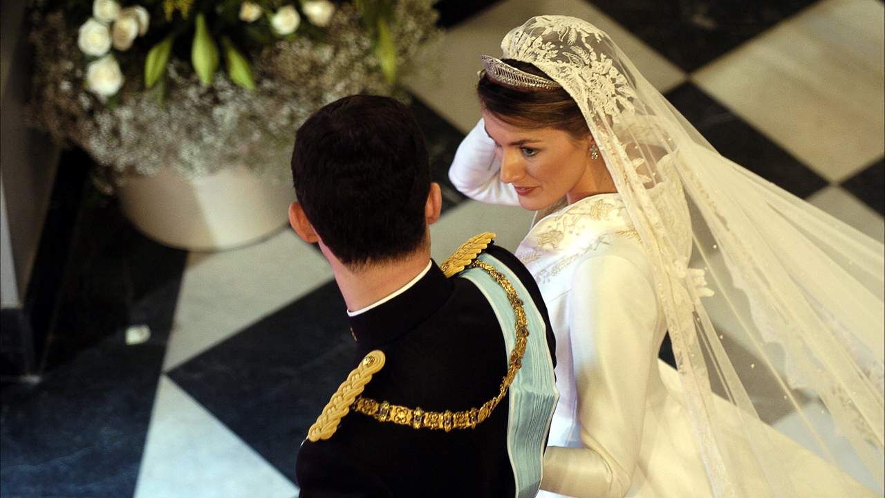 Letizia y Felipe en su boda