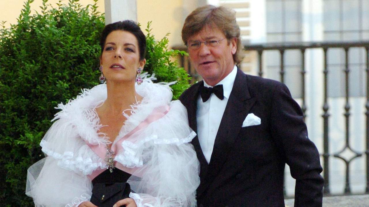 Carolina de Mónaco y Ernesto de Hannover: el motivo real por el que no han dado el paso de divorciarse