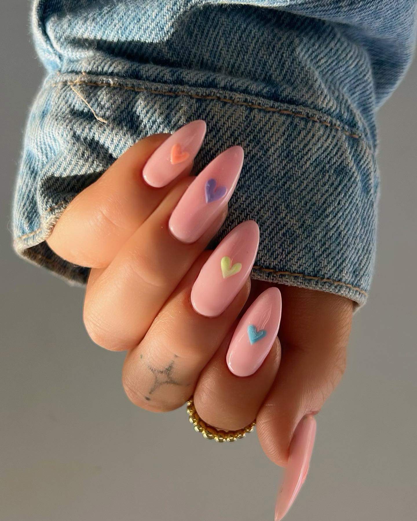 Corazones de colores