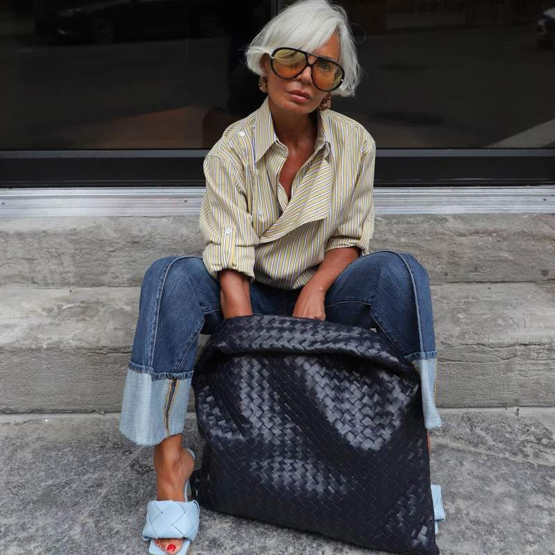 15 blusas de Zara que estilizan que las mujeres de 50 deben tener para sus looks de verano 