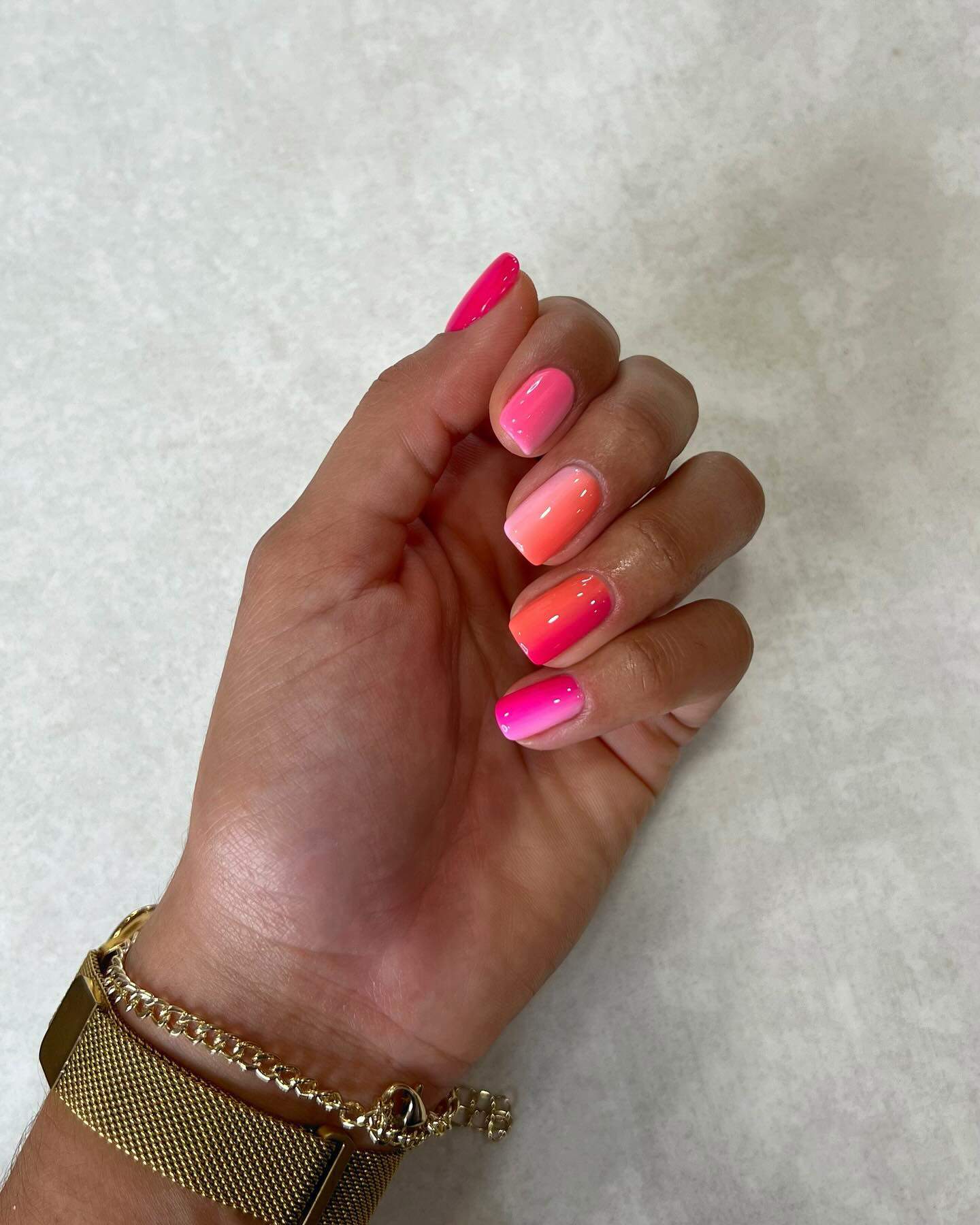 Uñas rosas 
